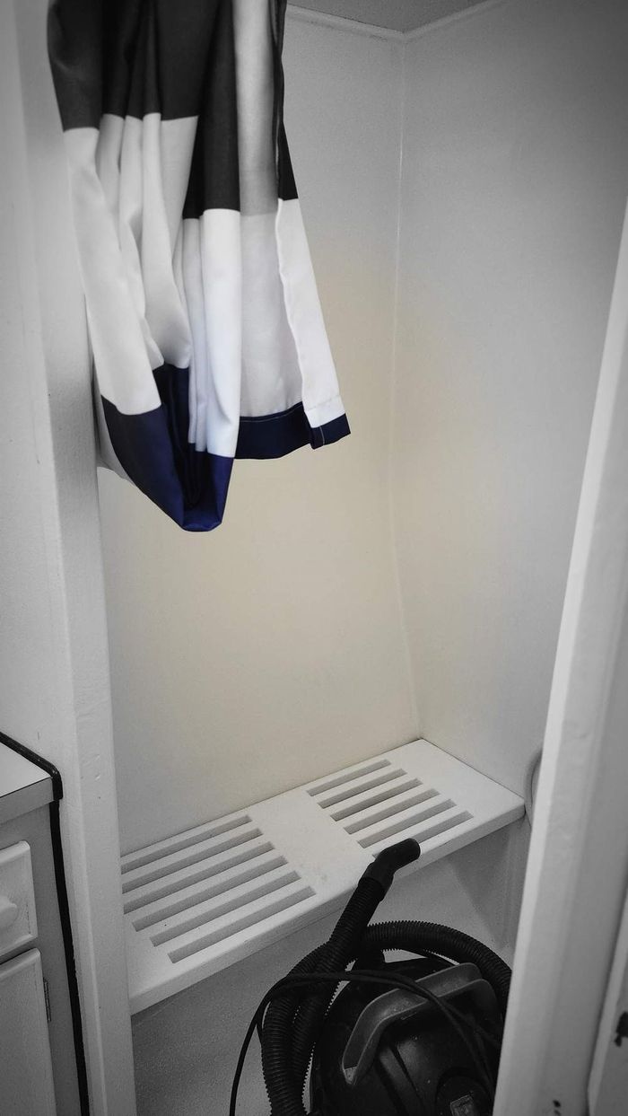 1986 Trojan F36 Photo 19 of 19