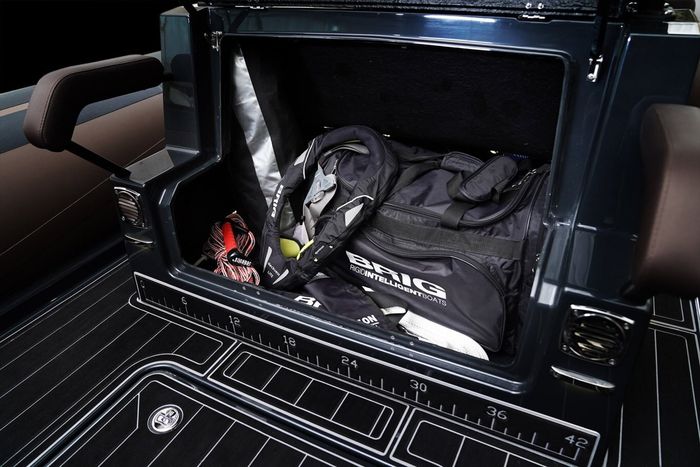 2027 BRIG Navigator 26 Photo 18 of 25