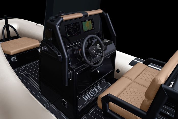 2027 BRIG Navigator 20 Photo 8 of 18