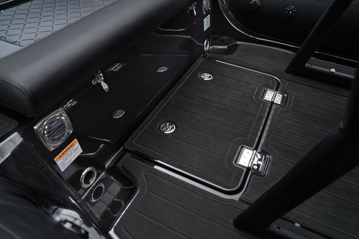2027 BRIG Navigator 20 Photo 12 of 18