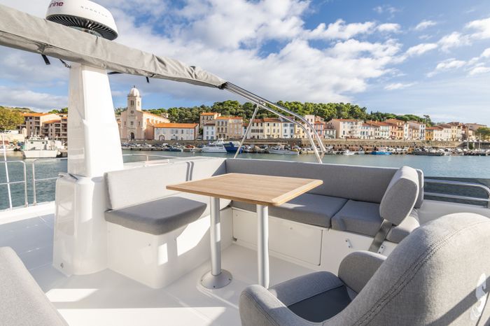 2026 Beneteau Swift Trawler 41 Fly Photo 13 of 30