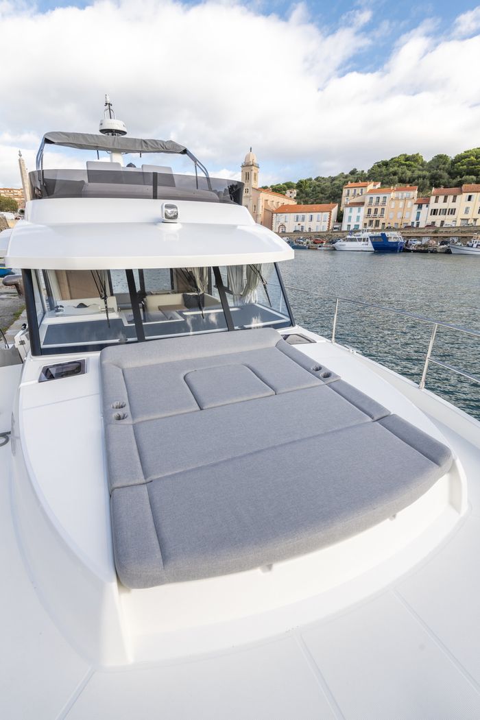 2026 Beneteau Swift Trawler 41 Fly Photo 26 of 30