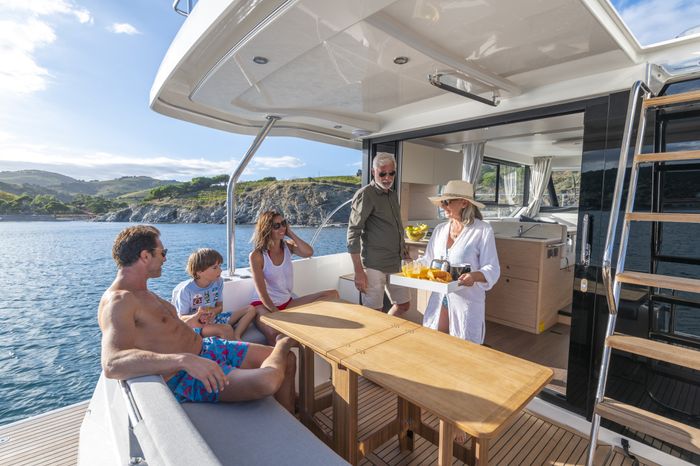 2026 Beneteau Swift Trawler 41 Fly Photo 11 of 30
