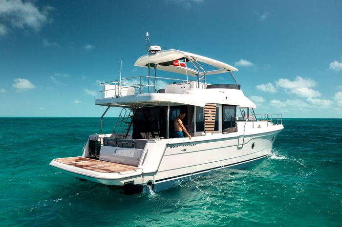 2026 Beneteau Swift Trawler 48 Photo 3 of 51