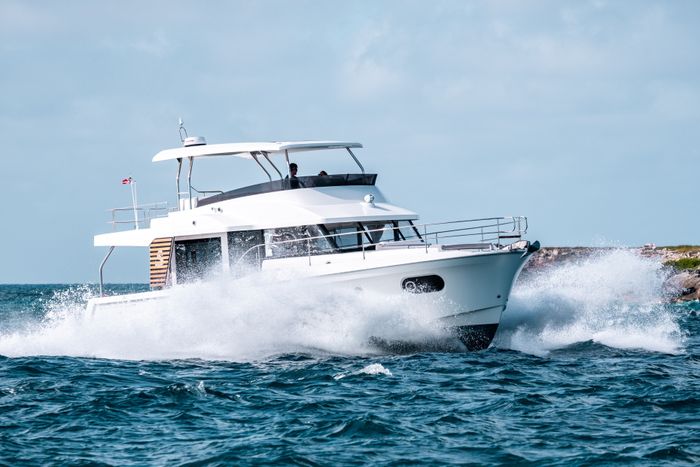 2026 Beneteau Swift Trawler 48 Photo 7 of 51