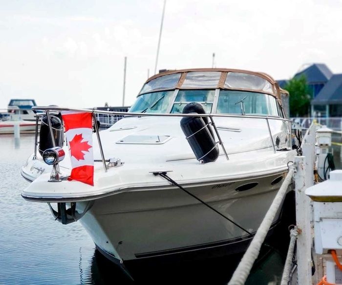1996 Sea Ray 330 Sundancer Photo 3 sur 37