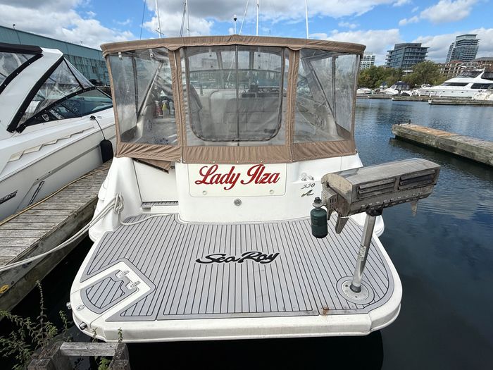 1996 Sea Ray 330 Sundancer Photo 5 sur 37