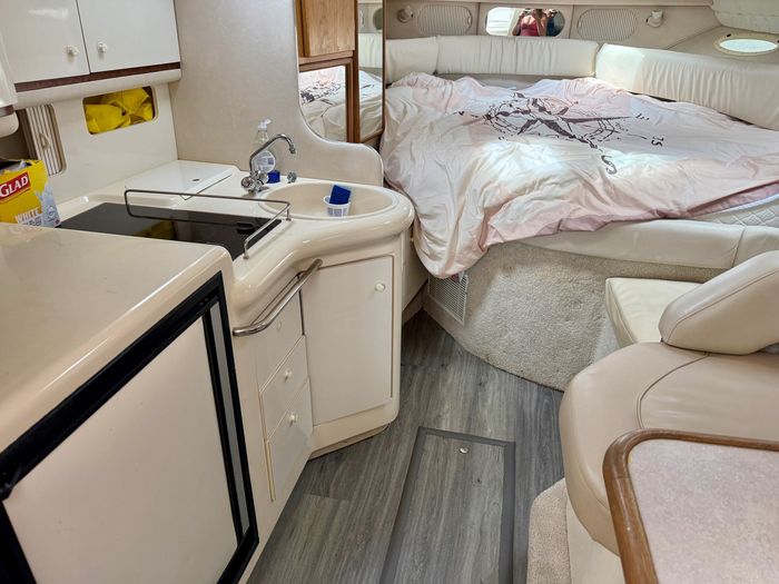 1996 Sea Ray 330 Sundancer Photo 22 sur 37