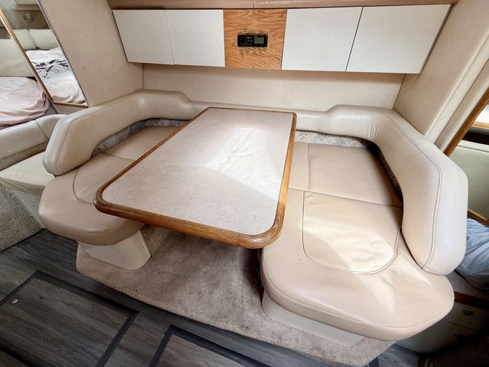 1996 Sea Ray 330 Sundancer Photo 23 sur 37