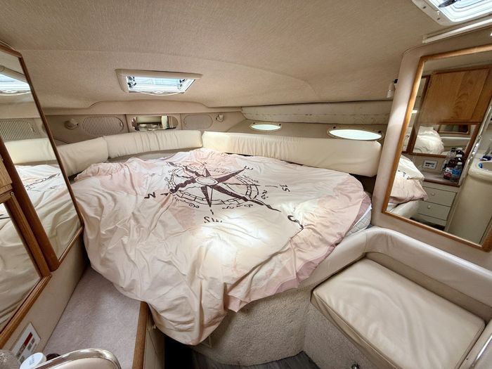 1996 Sea Ray 330 Sundancer Photo 26 sur 37
