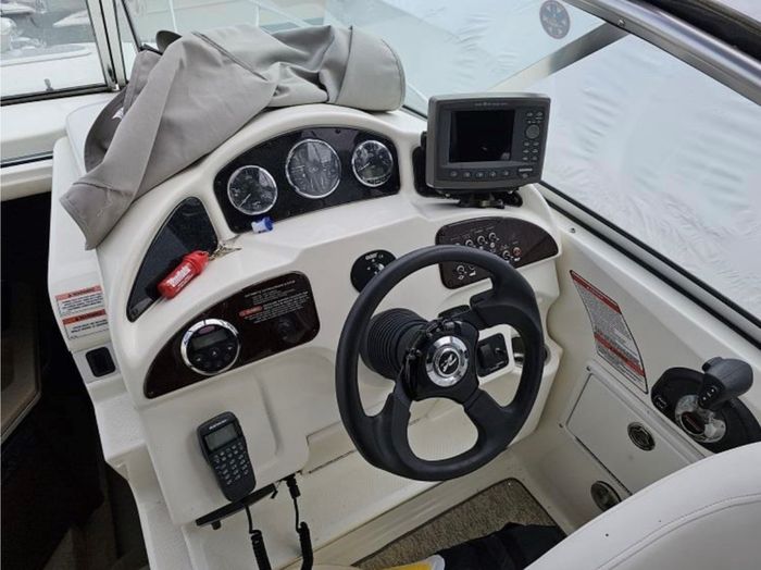 2008 Sea Ray 260 Sundancer Photo 29 sur 48