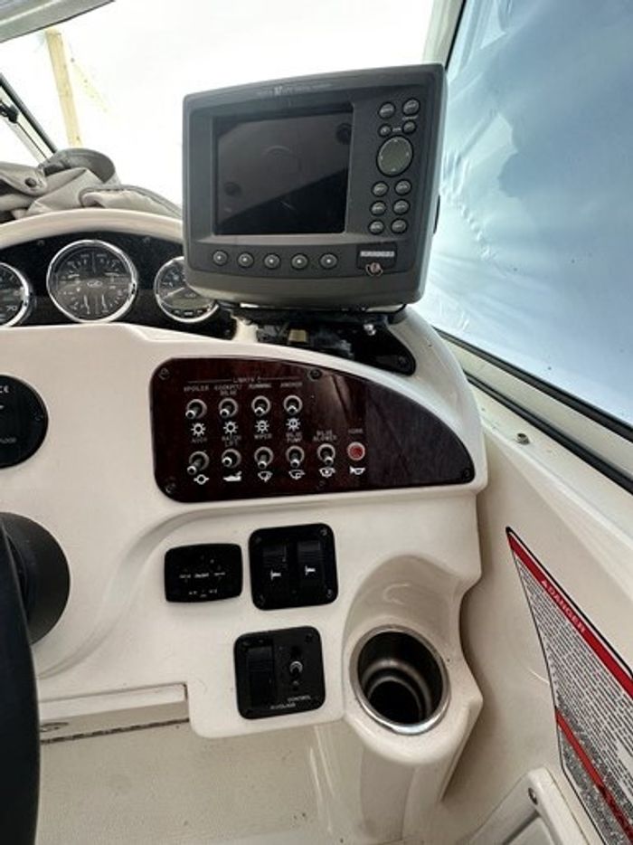 2008 Sea Ray 260 Sundancer Photo 31 sur 48