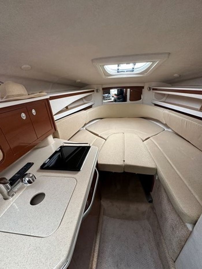 2008 Sea Ray 260 Sundancer Photo 36 sur 48