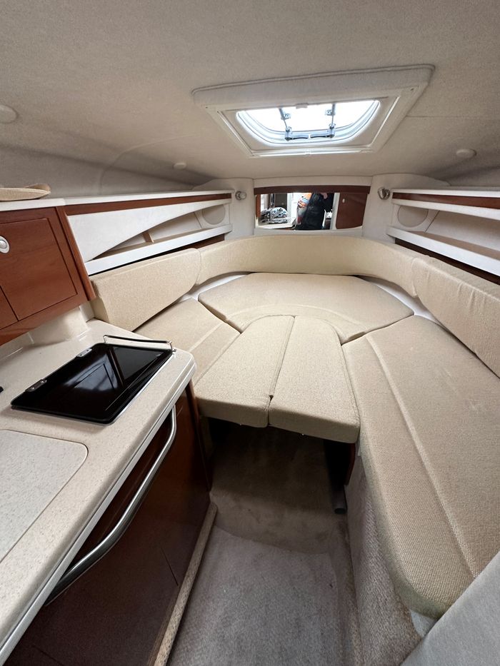 2008 Sea Ray 260 Sundancer Photo 38 sur 48