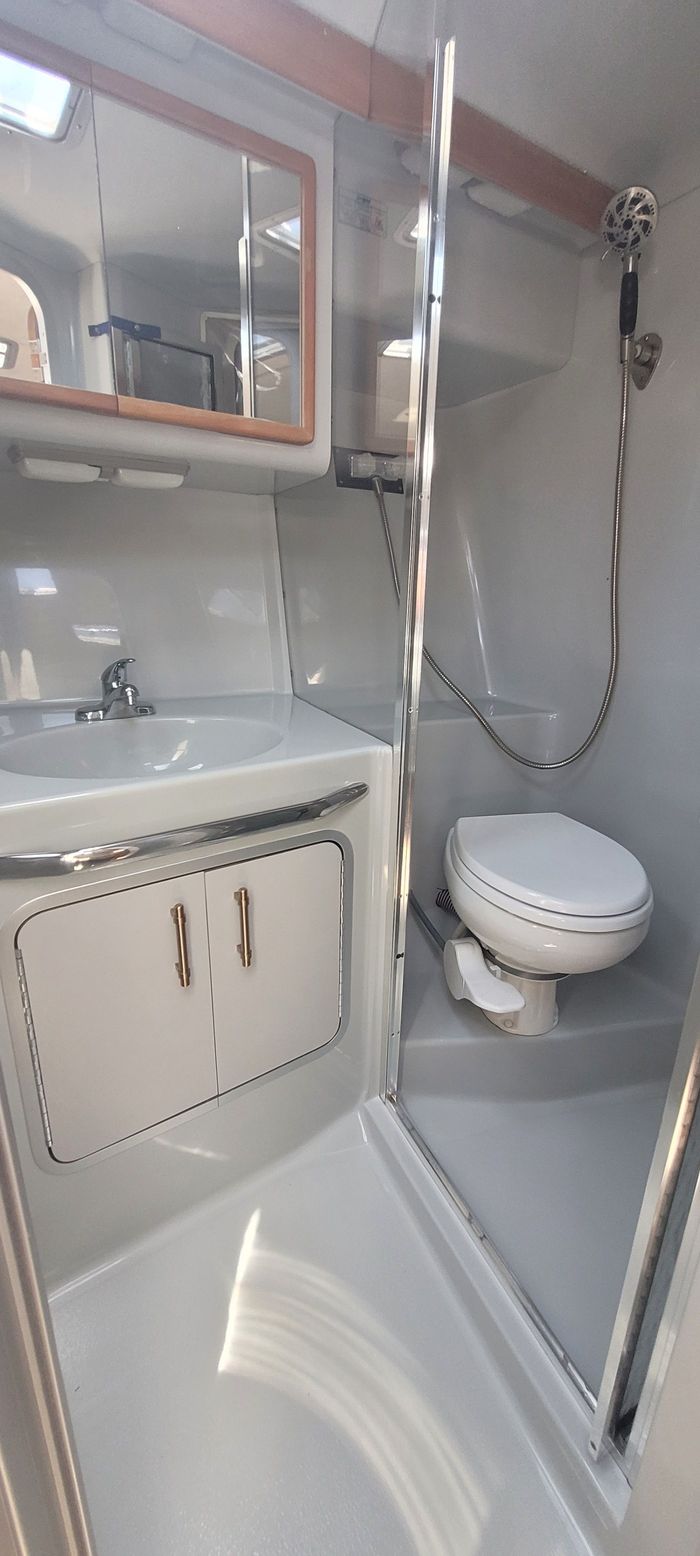 1991 Sea Ray 350 Sundancer Photo 21 of 24
