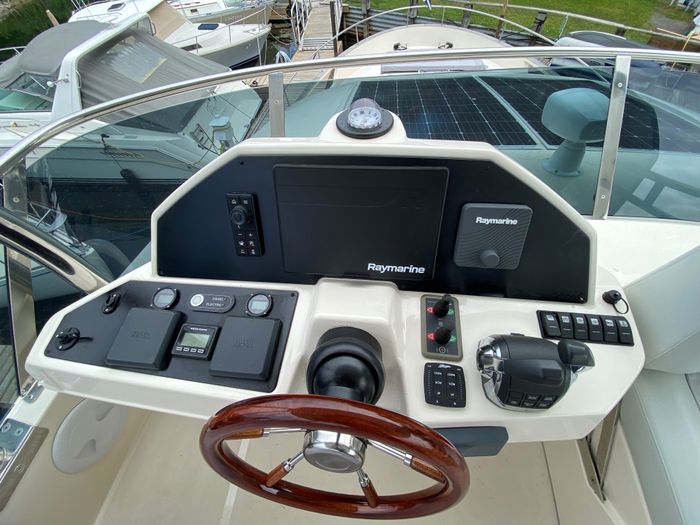 2019 Greenline 48 Fly Photo 20 of 87
