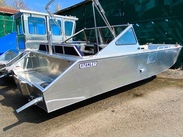 2026 Stanley Pulsecraft 24' DC Photo 2 of 3
