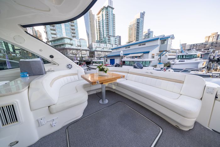 2008 Sea Ray 48 Sundancer Photo 6 of 54