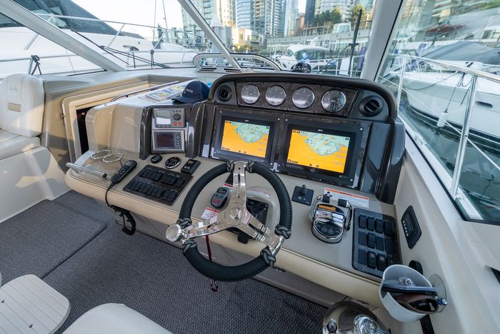 2008 Sea Ray 48 Sundancer Photo 14 of 54