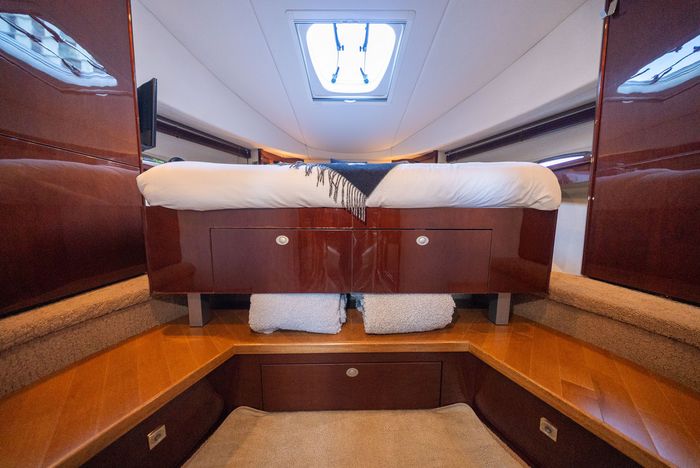 2008 Sea Ray 48 Sundancer Photo 28 of 54
