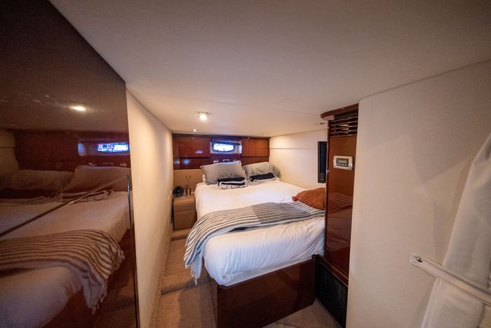 2008 Sea Ray 48 Sundancer Photo 35 of 54