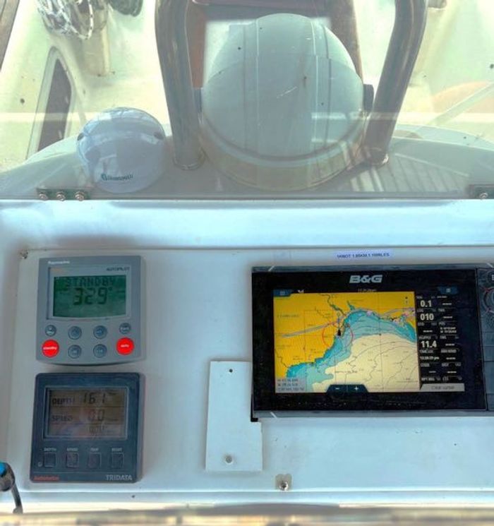 1998 Beneteau Beneteau 381 Photo 17 of 19