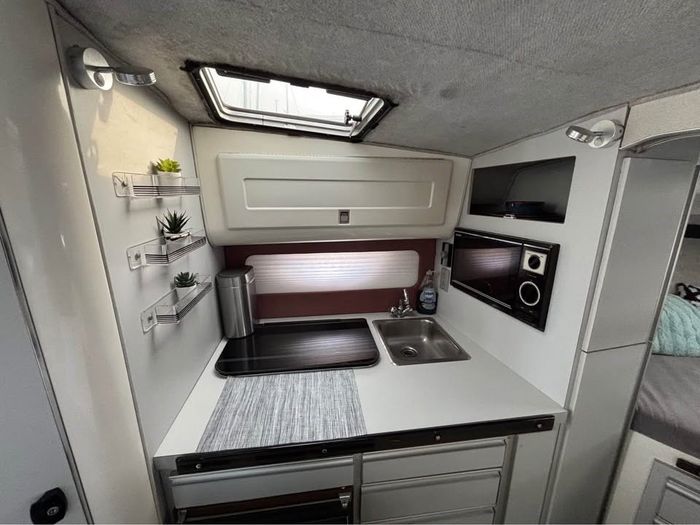 1988 Doral 300 Prestancia M/C Photo 19 of 21