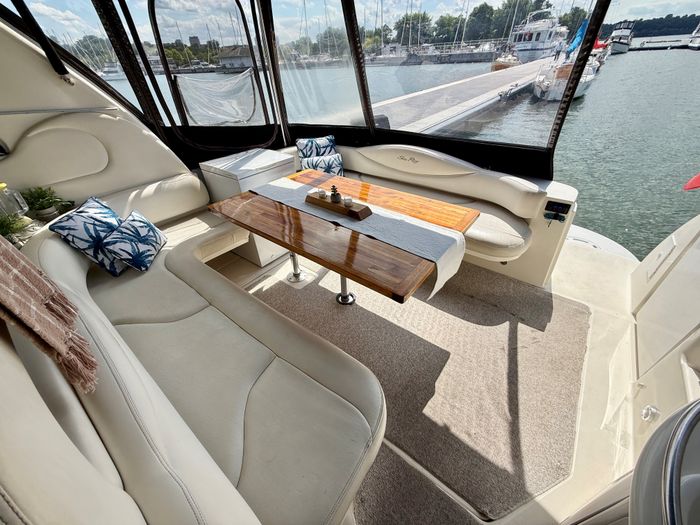 2001 Sea Ray 410 Sundancer Photo 13 of 70
