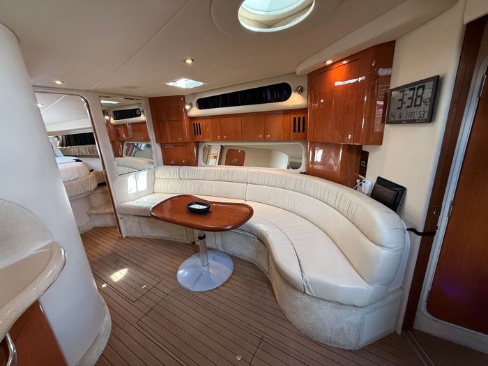 2001 Sea Ray 410 Sundancer Photo 32 of 70