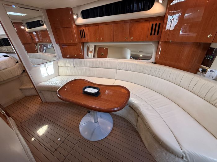 2001 Sea Ray 410 Sundancer Photo 34 of 70