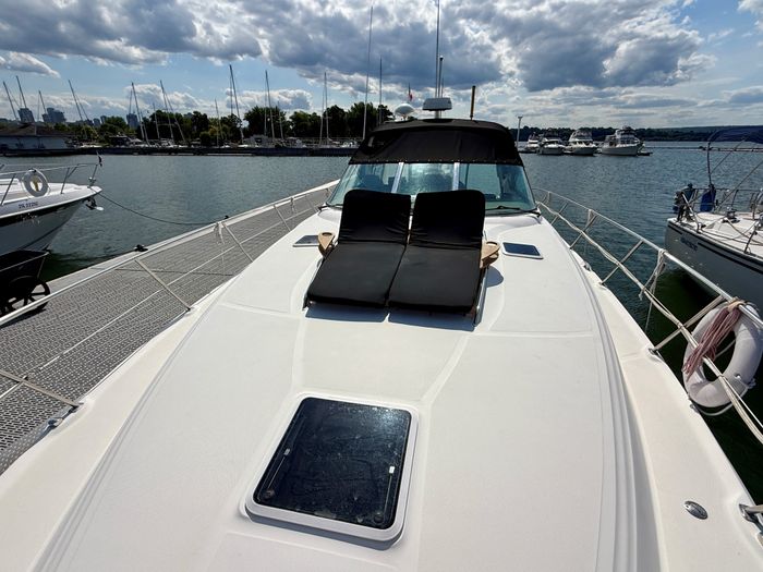 2001 Sea Ray 410 Sundancer Photo 8 of 70