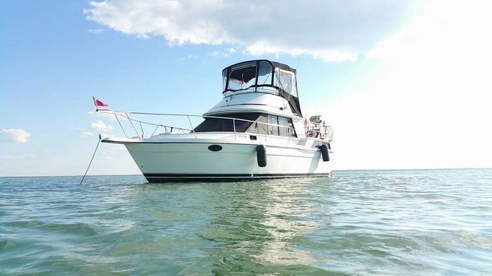 1990 Prowler 9M Aft Photo 7 of 13