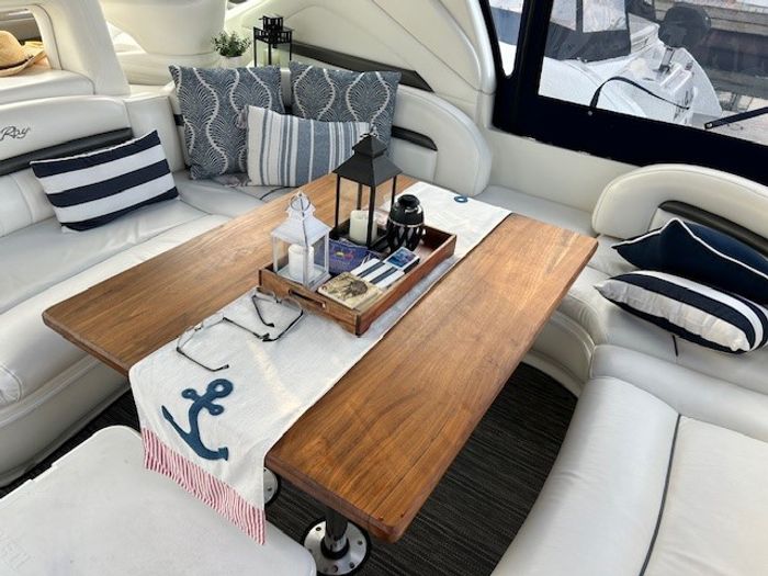 2003 Sea Ray 420 Sundancer Photo 7 of 19