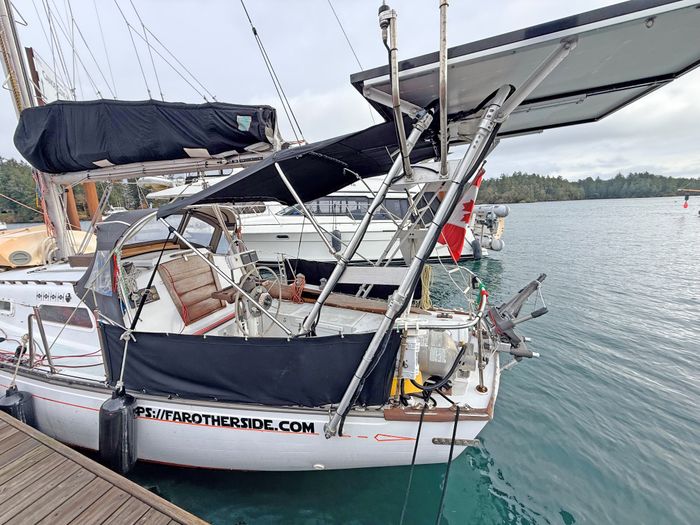 1974 Islander 34 Photo 7 sur 41