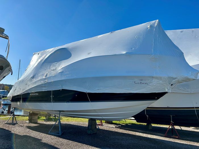 2013 Rinker 290 EC Photo 41 of 42