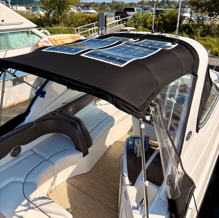 2013 Rinker 290 EC Photo 7 of 42