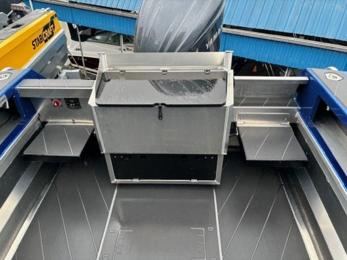 2023 Stabicraft 2250 Ultra CentreCab Photo 2 of 11