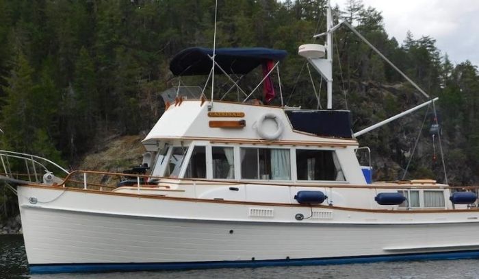 1974 Grand Banks 36 Classic Photo 1 of 24