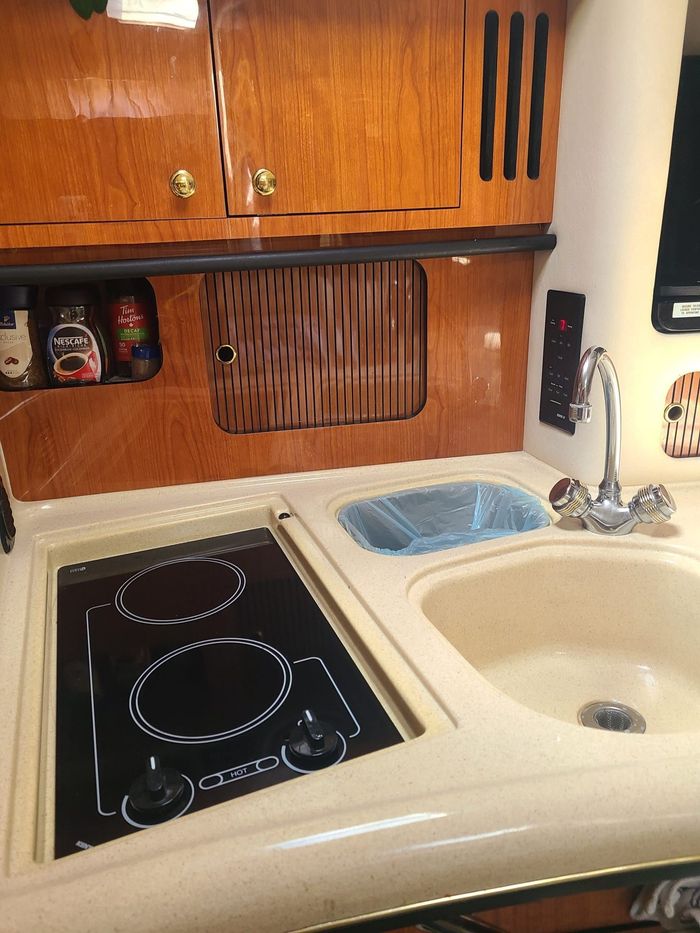 2001 Sea Ray 340 Sundancer Photo 20 sur 25