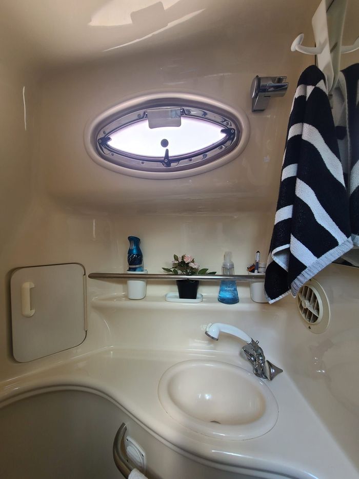 2001 Sea Ray 340 Sundancer Photo 24 sur 25