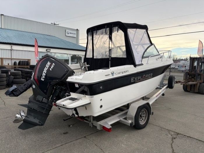 2018 Campion 542 EXPLORER Photo 4 of 9