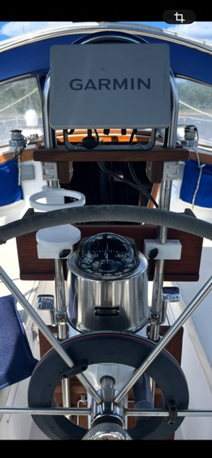 1990 Catalina 36 Tall Rig Photo 6 of 16