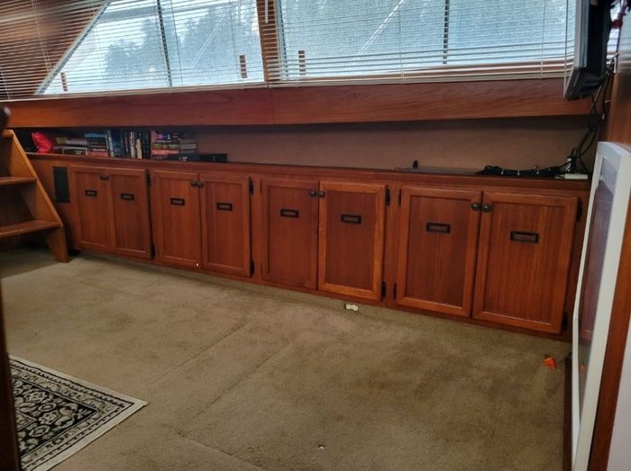 1977 Pacemaker 40 Motor Yacht Photo 25 of 38