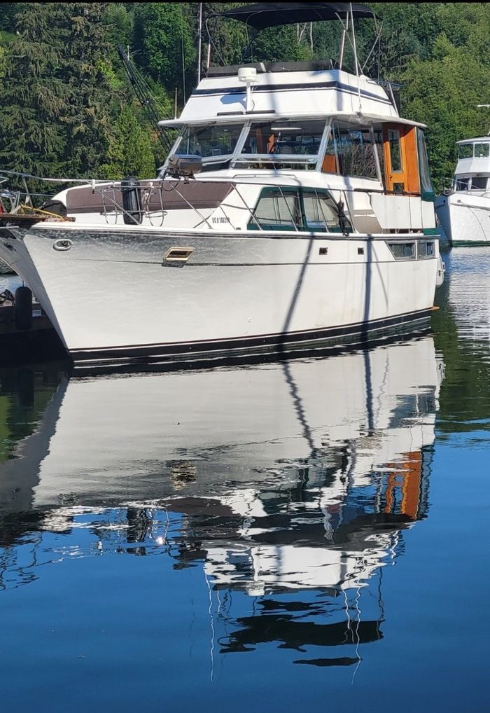 1977 Pacemaker 40 Motor Yacht Photo 38 of 38