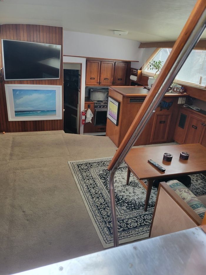 1977 Pacemaker 40 Motor Yacht Photo 18 of 38