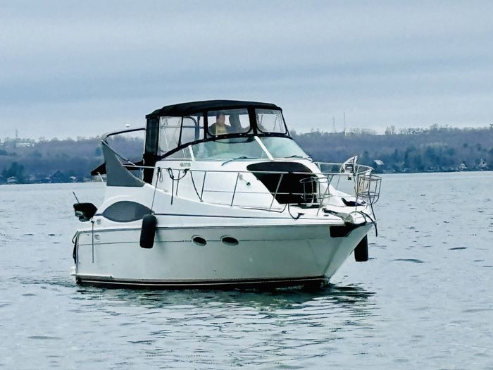 1999 Carver 350 Mariner Photo 1 sur 5