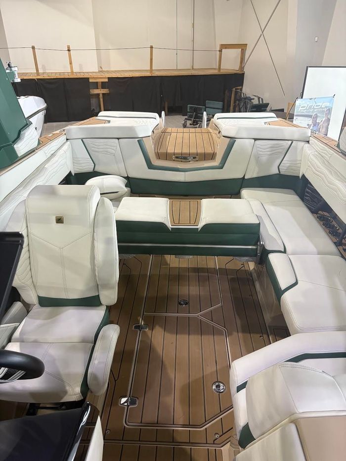 2025 Nautique G23 Photo 4 of 7