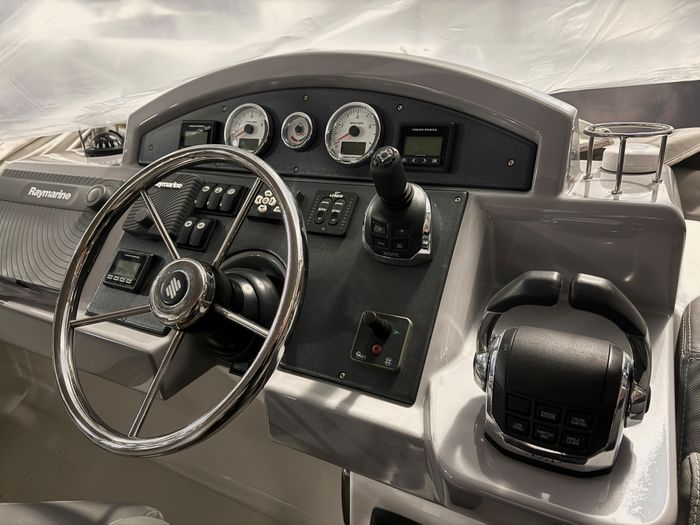 2018 Beneteau Swift Trawler 50 Photo 37 of 111