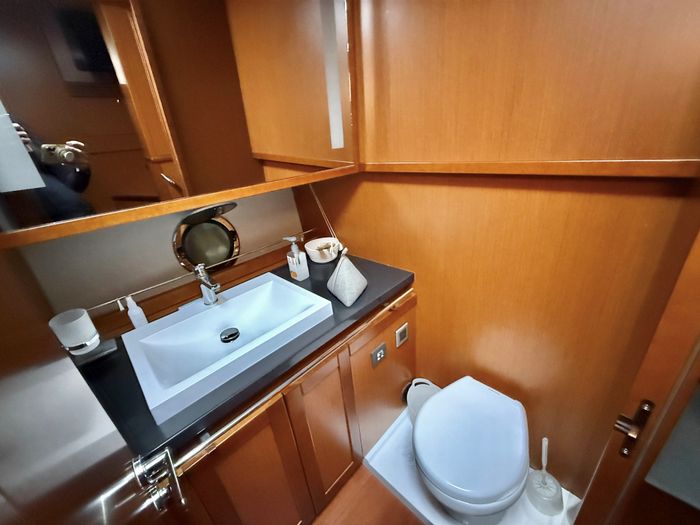 2018 Beneteau Swift Trawler 50 Photo 96 of 111
