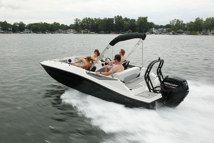 2026 Starcraft SV18 Photo 2 of 5